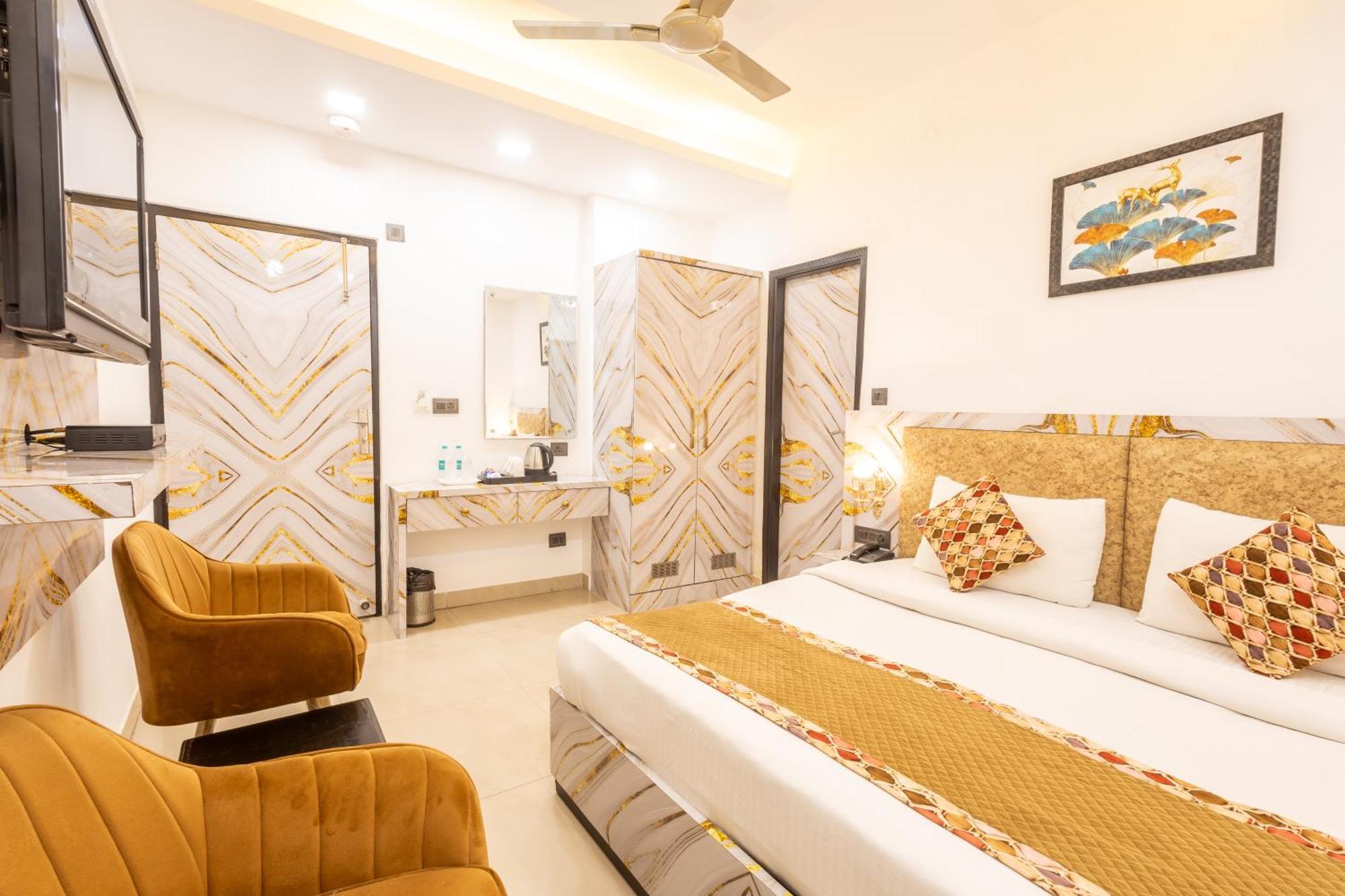 Hotel Cosmo Near Blk Hospital Karol Bagh Delhi  Dış mekan fotoğraf