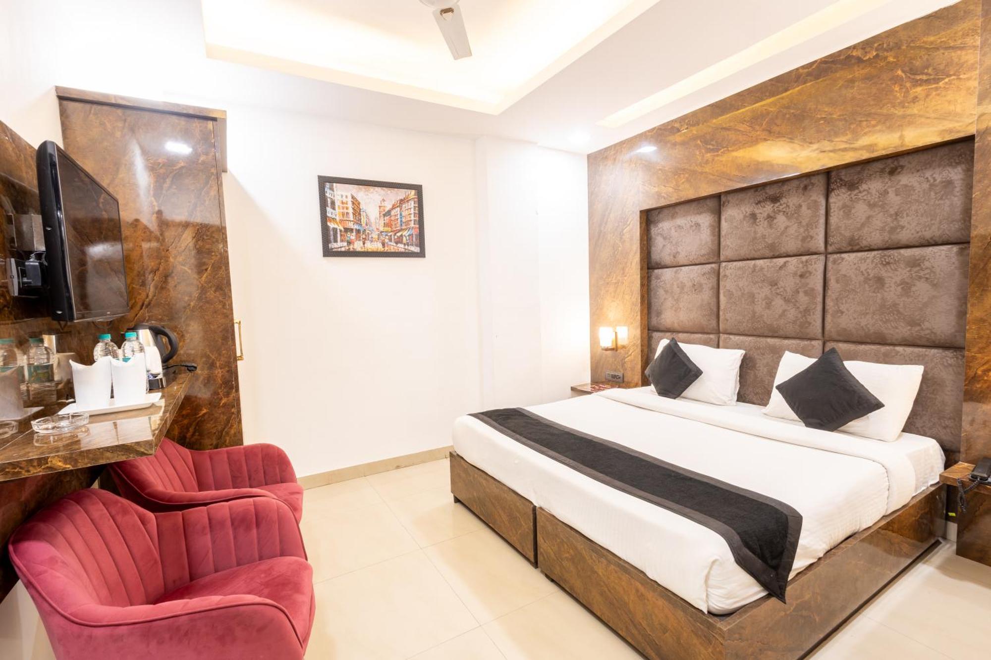 Hotel Cosmo Near Blk Hospital Karol Bagh Delhi  Dış mekan fotoğraf